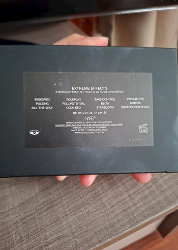 Nars Koyu Tonlarda 12 Renkli Far Paleti - Görsel 4