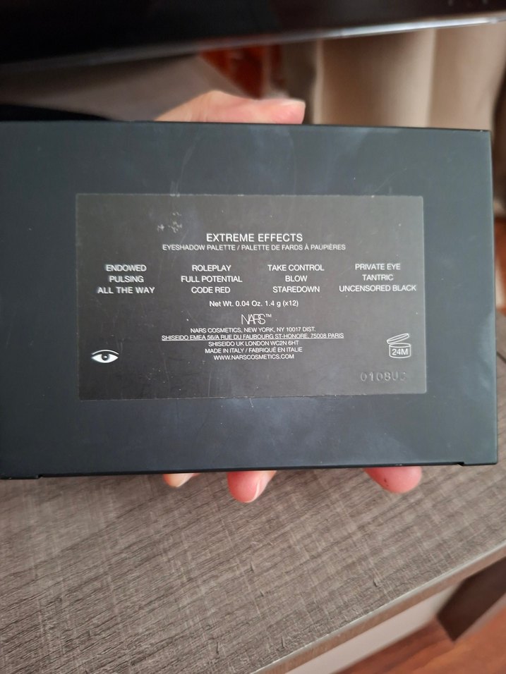 Nars Koyu Tonlarda 12 Renkli Far Paleti - Görsel 4