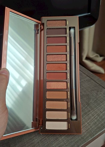 Urban decay Bej Tonlarda Göz Farı Paleti - Görsel 4