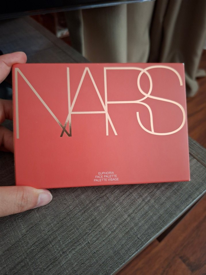 Nars Bej ve Pembe Tonlarında Far Paleti - Görsel 3