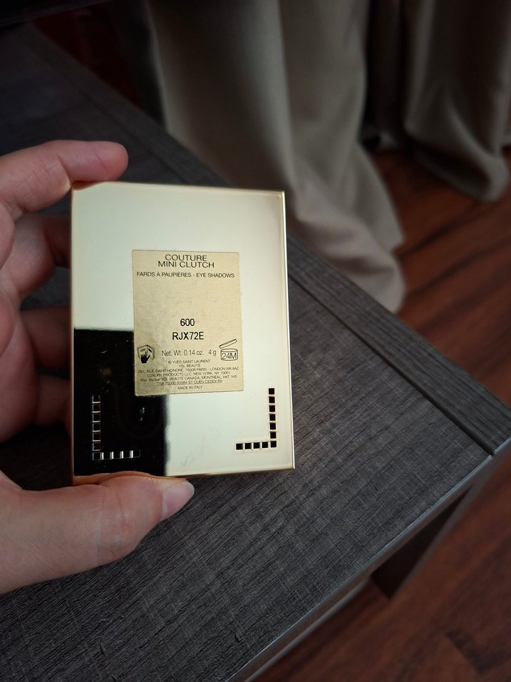 Yves Saint Laurent Bej Tonlarında Göz Farı Paleti - Görsel 5