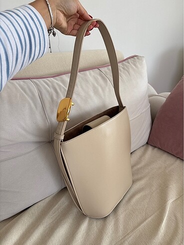Beden Zara bucket çanta