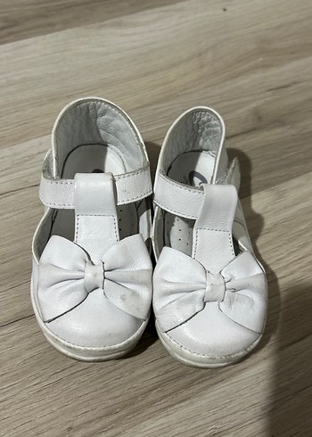 Kız Çocuk Beyaz Fiyonk Detaylı Babet - Görsel 2