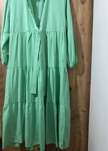 V Yaka Uzun Turkuaz Keten Elbise - Görsel 3