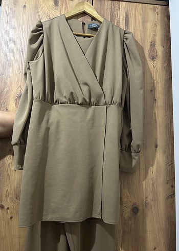 Bej Uzun Kollu Kadın Takım Elbise - Görsel 3