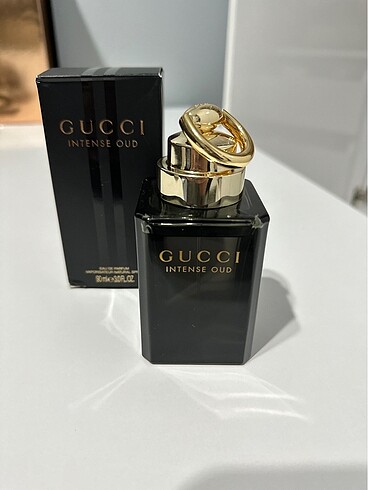 Gucci İntense Oud