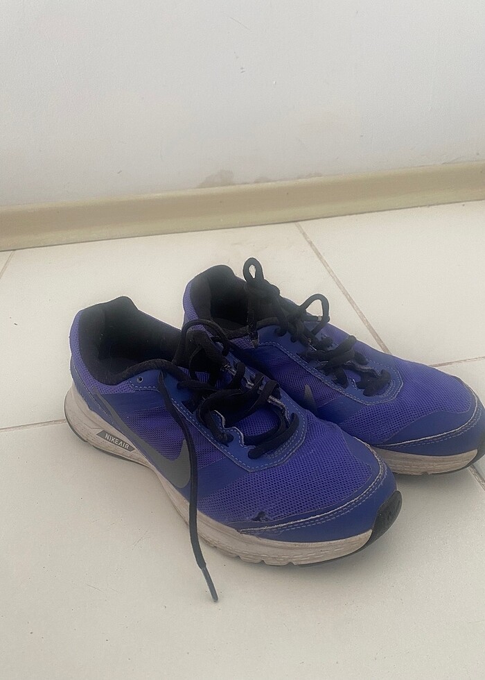 4 tane spor ayakkabı(nike-2new balance-adidas) - Görsel 4