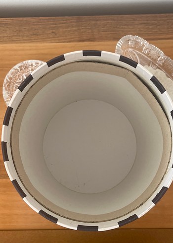 Siyah Çizgili  Kutu - Görsel 2