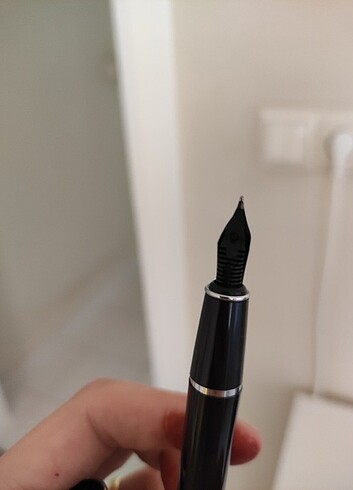 Beden scriks dolma kalem ve mürekkep siyah renk.