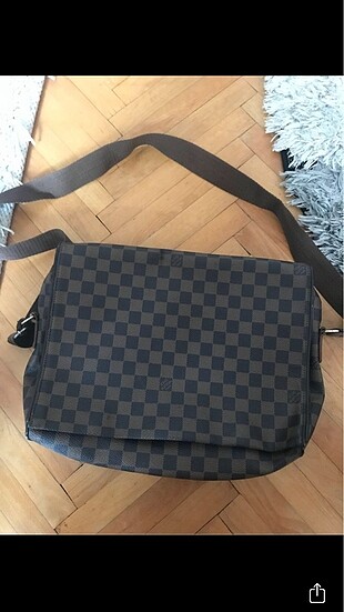 Postacı çanta içine ipad ve notebook sığıyor dolabımda uzun zama