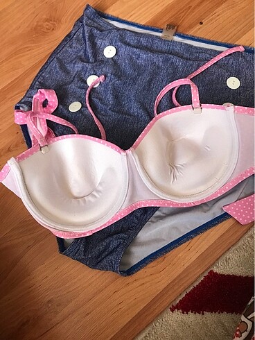 l Beden Yüksek bel bikini takımı
