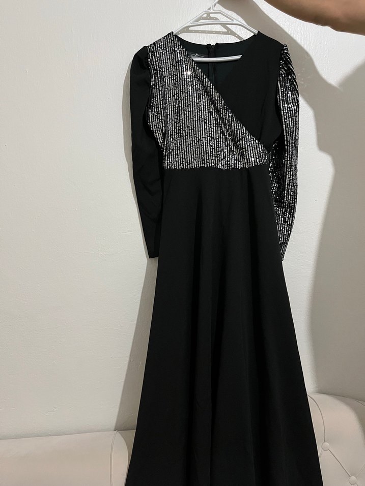 Siyah V Yaka Uzun Kollu Payetli Kadın Elbise - Görsel 5