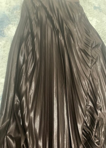 Parlak Kahverengi Pilili Uzun Etek - Görsel 3