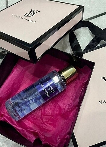 VİCTORİAS SECRET MİDNİGHT BLOOM