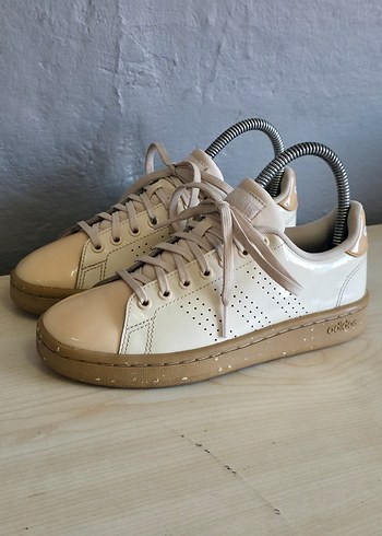 Adidas Advantage