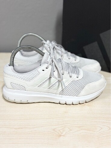 37,5 Beden Adidas Duramo 2.0?