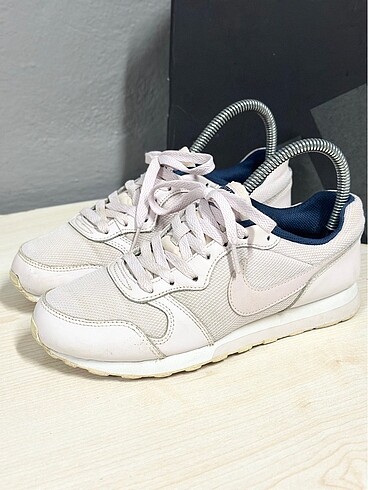 Nike Md Runner 2?