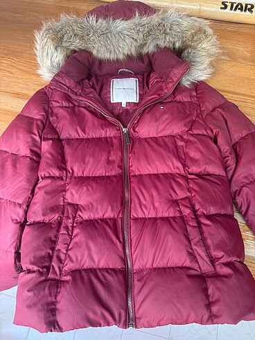11-12 Yaş Beden Tommy Hilfiger Mont