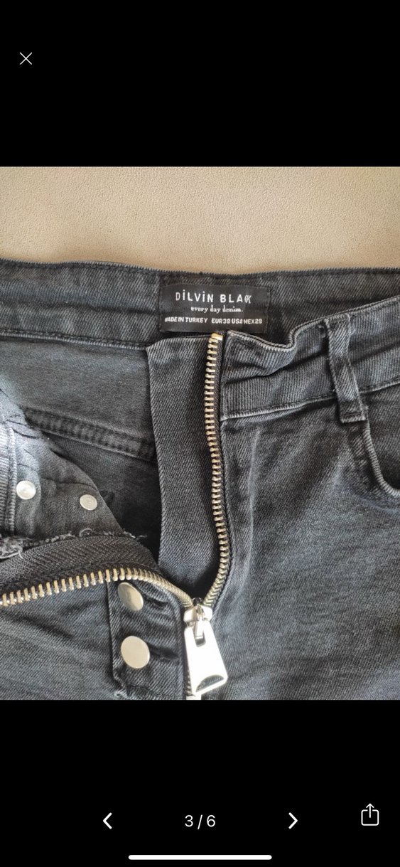 Düğmeli Siyah Mini Kot Şort - Görsel 2