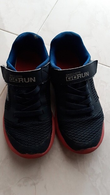 Spor ayakkabı