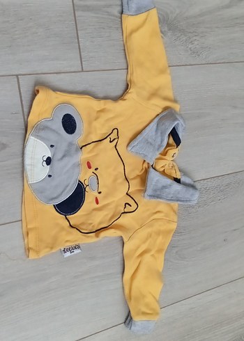 Sarı Gri Kapüşonlu Erkek Bebek Takımı