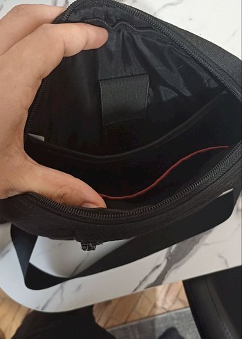 Erkek Siyah Baskılı Fermuarlı Omuz Çantası - Görsel 5