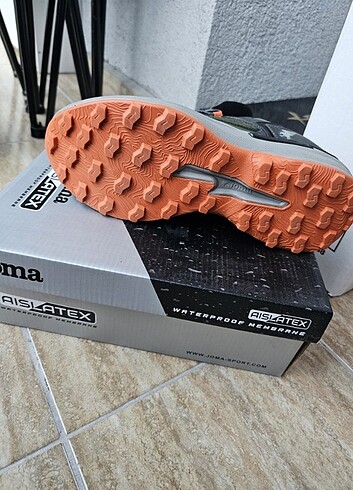 41 Beden JOMA SAJO ERKEK OUTDOOR AYAKKABI