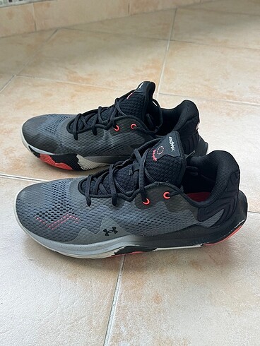 Diğer Under Armour UA Spawn Basketbol ayakkabi