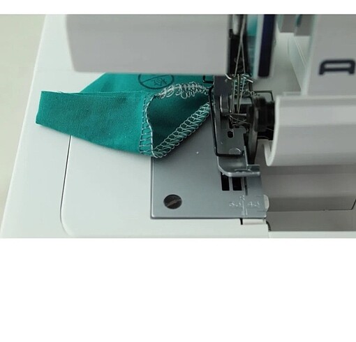 Beden Renk Acme 334 -4 iplik overlok makinesi