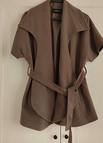 Kadın kısa kollu kale kaban - Görsel 5