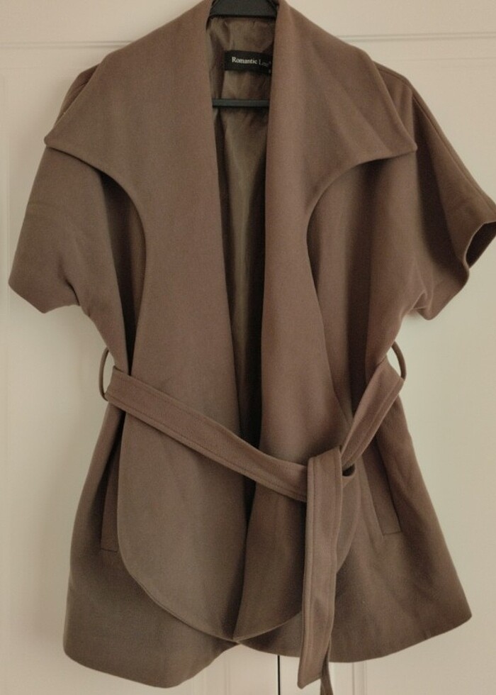 Kadın kısa kollu kale kaban - Görsel 3