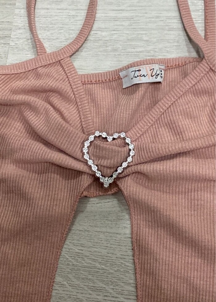 pembe kalpli crop - Görsel 3