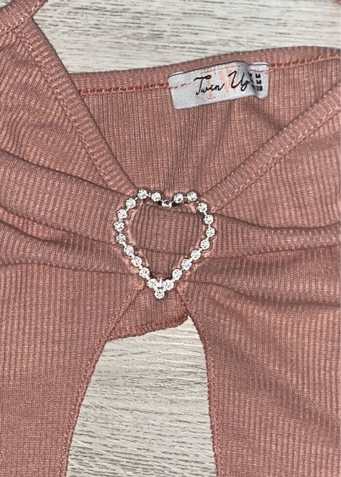 pembe kalpli crop - Görsel 2