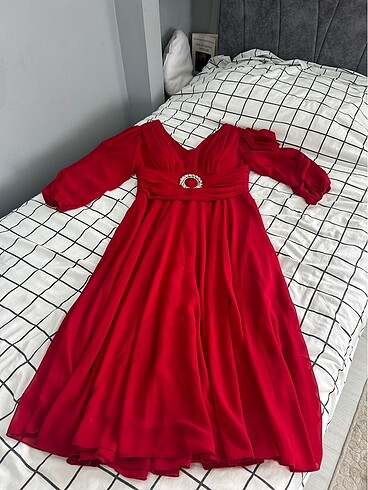 Kırmızı abiye