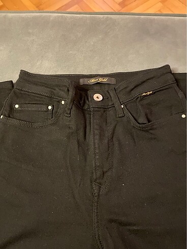 Mavi Jeans Dar paçalı pantolon