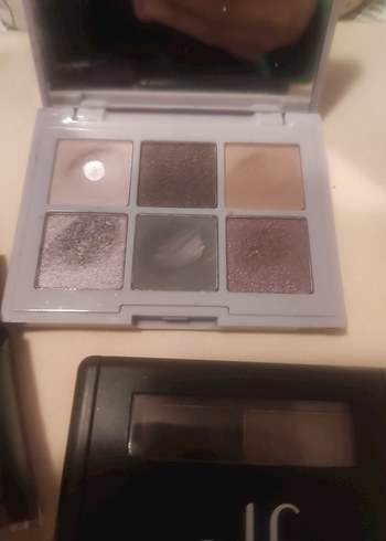  E.L.F elf essence makyaj ürünleri