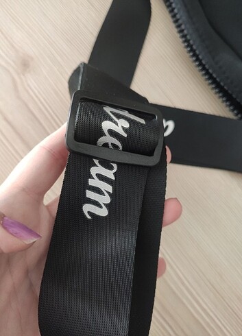 Beden siyah Renk Miniso siyah çanta