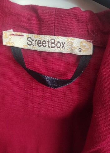 s Beden Streetbox mevsimlik üst