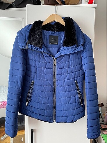 zara mont