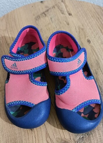 23 Beden pembe Renk Adidas sandalet