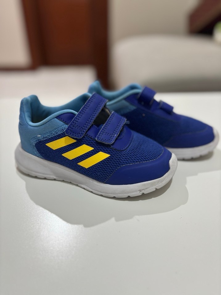 Adidas erkek çocuk ayakkabısı - Görsel 2