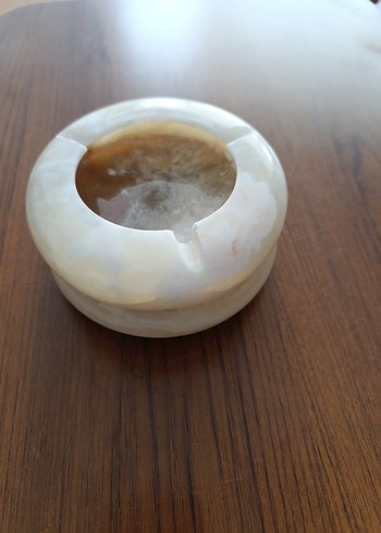 Bej Mermer Görünümlü Klasik Küllük - Görsel 2