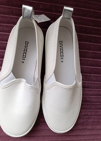 Beyaz Kadın Spor Ayakkabı - Görsel 3