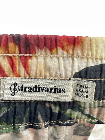 m Beden çeşitli Renk Stradivarius Düz Kesim %70 İndirimli.