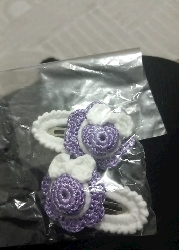 Beyaz Nakışlı Örgü Çocuk Toka - Görsel 6