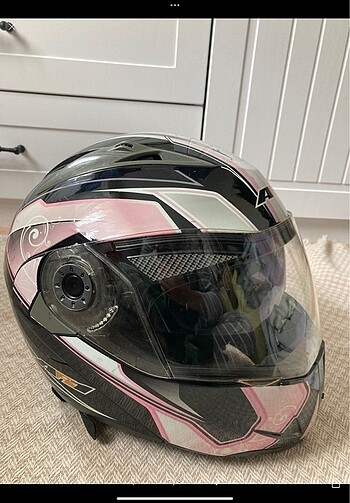 kask Ar1 marka