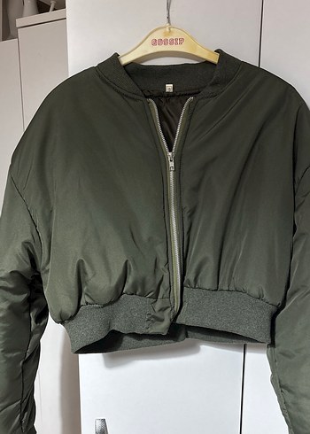 Zara Kadın Haki Fermuarlı Spor Ceket