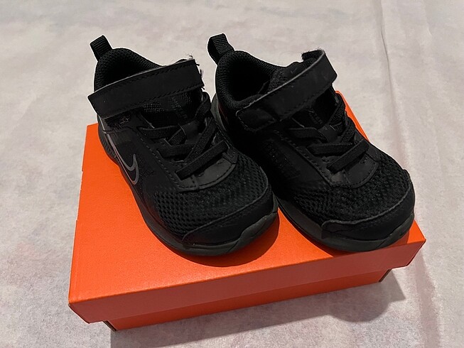 Nike Siyah Spor Ayyakbı