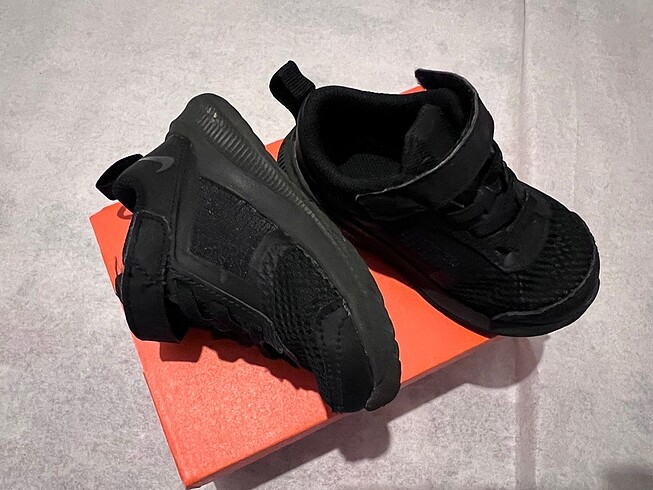Nike Nike Siyah Spor Ayyakbı