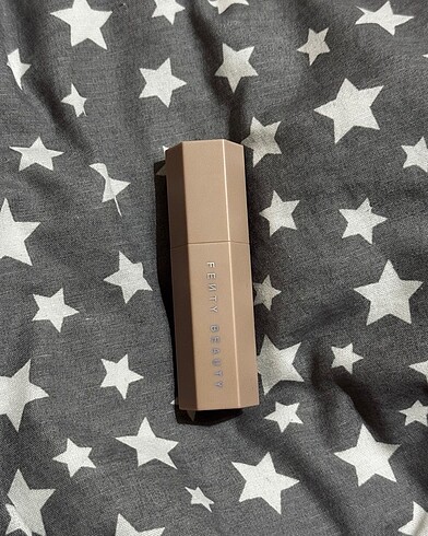 Fenty Beauty ?I Scream? Stick Highlighter